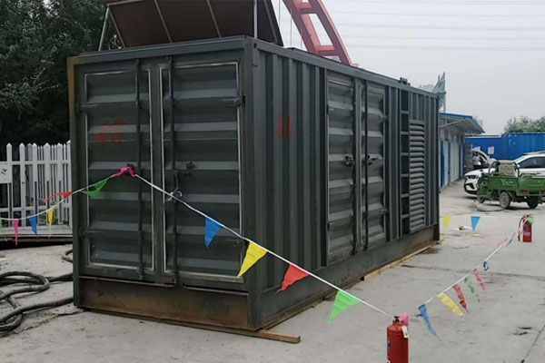 武乡发电机租赁空气滤清器多久更换一次?
